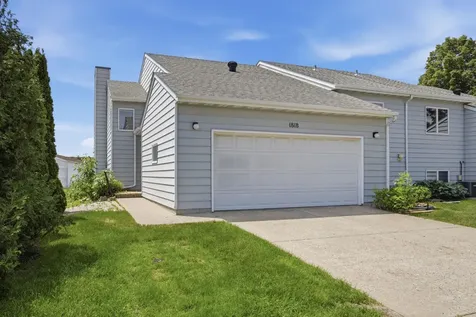 1818 34th Street S Fargo ND 58103