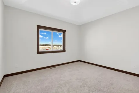 13842 Arrowhead Way Rosemount MN 55068