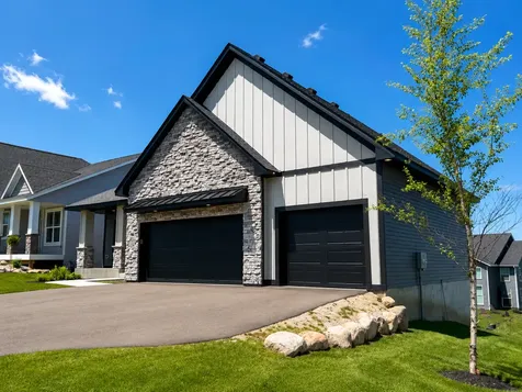 13842 Arrowhead Way Rosemount MN 55068