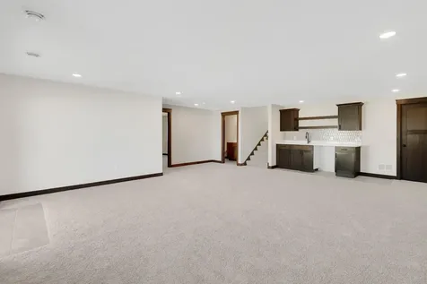13842 Arrowhead Way Rosemount MN 55068
