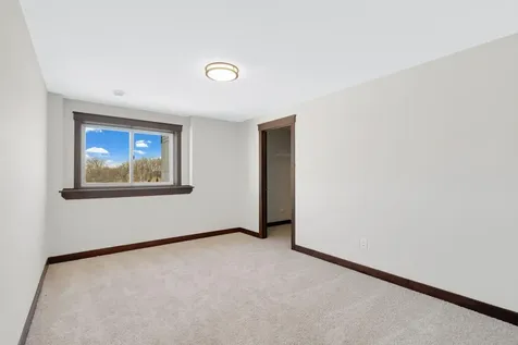 13842 Arrowhead Way Rosemount MN 55068