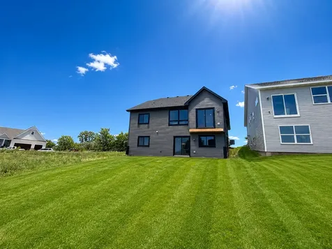 13842 Arrowhead Way Rosemount MN 55068