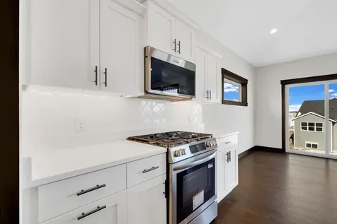 13842 Arrowhead Way Rosemount MN 55068