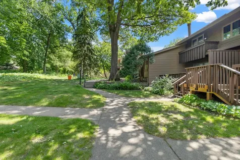 91 Birnamwood Drive Burnsville MN 55337
