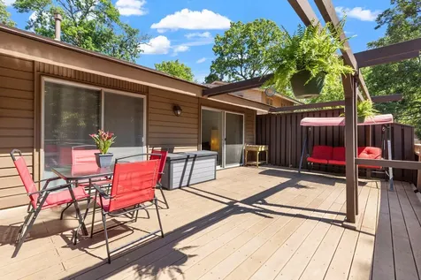91 Birnamwood Drive Burnsville MN 55337
