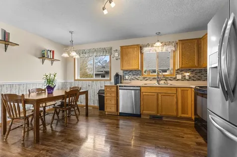 141 Garner Circle Montrose MN 55363
