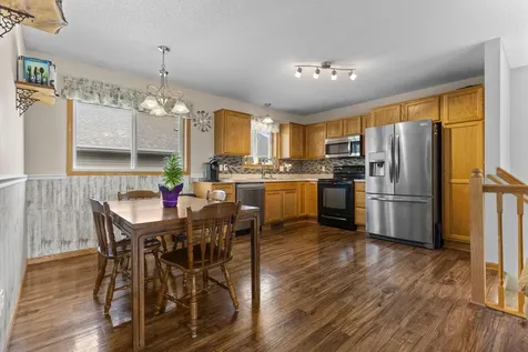 141 Garner Circle Montrose MN 55363