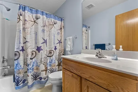 141 Garner Circle Montrose MN 55363