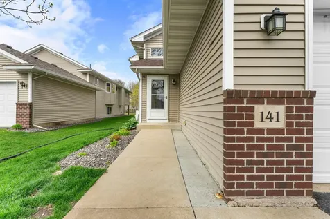 141 Garner Circle Montrose MN 55363