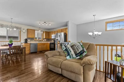 141 Garner Circle Montrose MN 55363