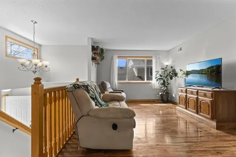 141 Garner Circle Montrose MN 55363
