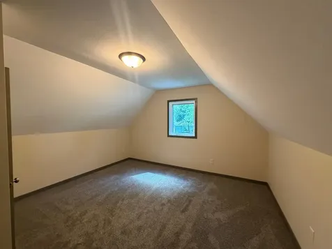 1203 Apel Avenue Worthington MN 56187