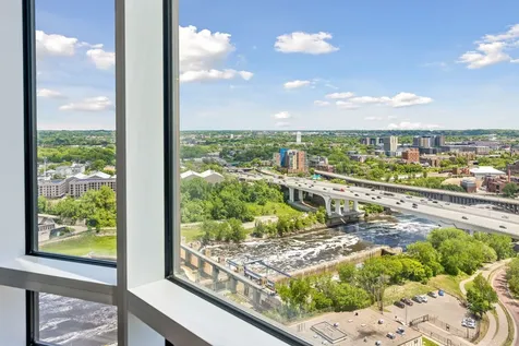 1111 W River Parkway Minneapolis MN 55415