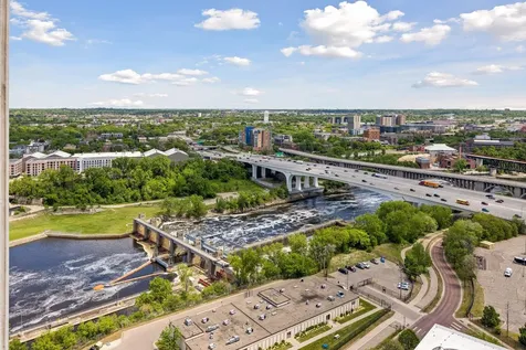 1111 W River Parkway Minneapolis MN 55415