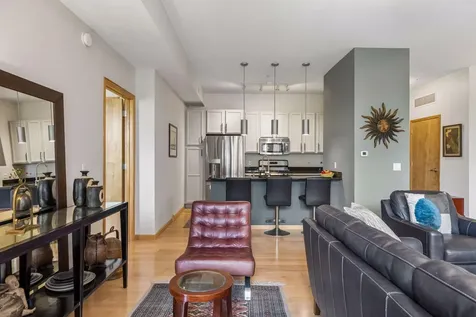 4730 Park Commons Drive Saint Louis Park MN 55416