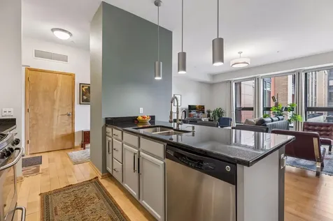 4730 Park Commons Drive Saint Louis Park MN 55416
