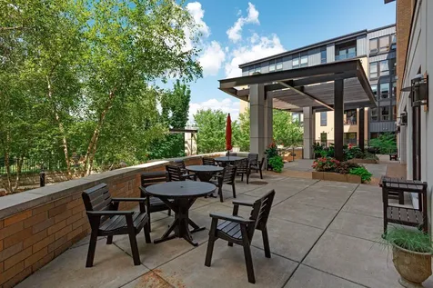 4730 Park Commons Drive Saint Louis Park MN 55416