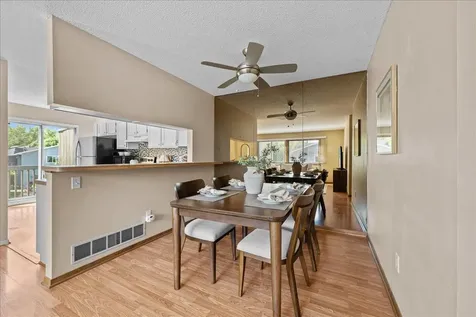 1604 Helmo Avenue N Oakdale MN 55128