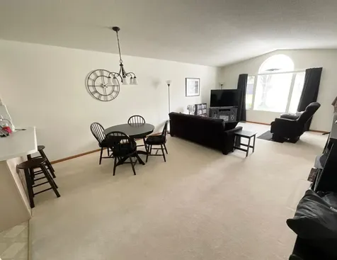 1700 Carriage Homes Drive SW Austin MN 55912