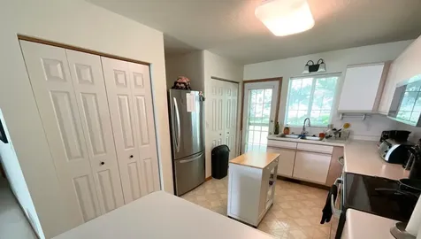 1700 Carriage Homes Drive SW Austin MN 55912