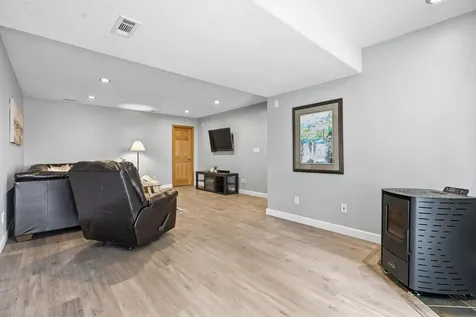 5217 King Arthur Drive NW Rochester MN 55901