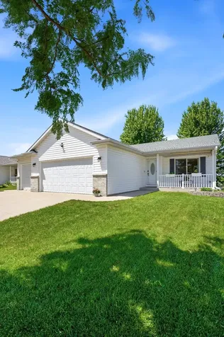 5217 King Arthur Drive NW Rochester MN 55901