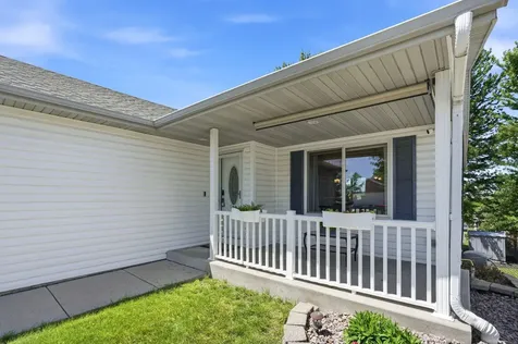 5217 King Arthur Drive NW Rochester MN 55901