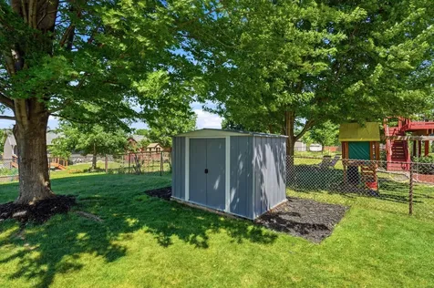 5217 King Arthur Drive NW Rochester MN 55901