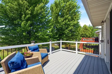 5217 King Arthur Drive NW Rochester MN 55901