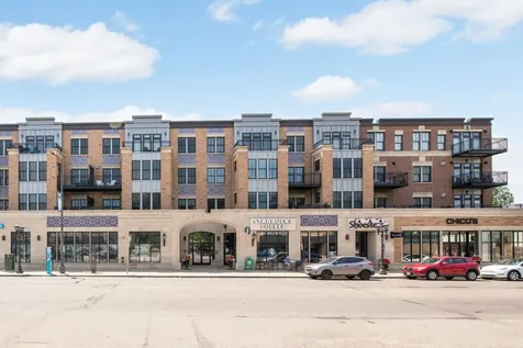 1060 Grand Avenue Saint Paul MN 55105