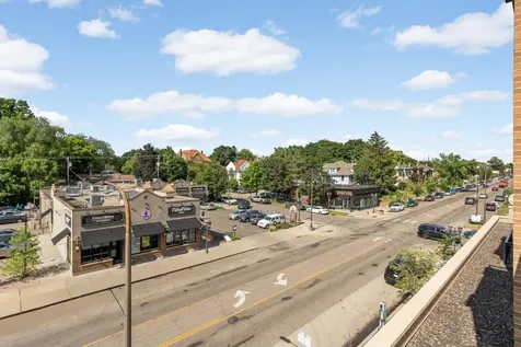 1060 Grand Avenue Saint Paul MN 55105