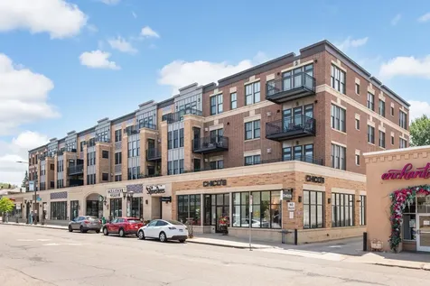1060 Grand Avenue Saint Paul MN 55105