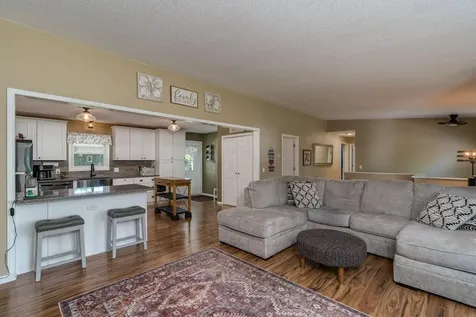 1106 N Main Street Janesville MN 56048