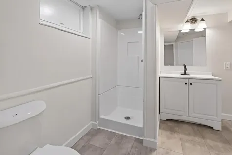 1607 Clarence Street Saint Paul MN 55106