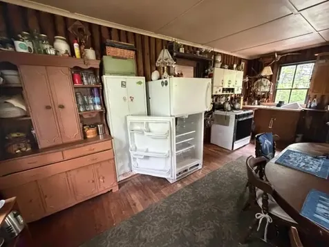9064 Peppard Road Britt MN 55710