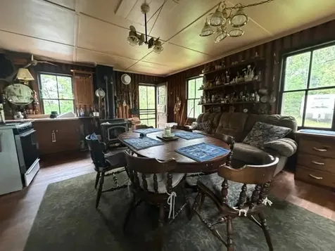 9064 Peppard Road Britt MN 55710