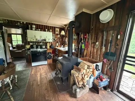 9064 Peppard Road Britt MN 55710
