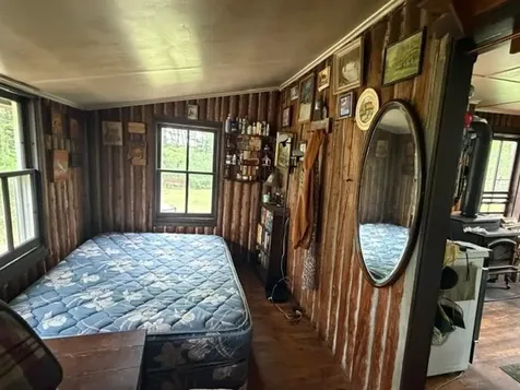 9064 Peppard Road Britt MN 55710