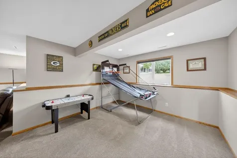 1961 Fieldstone Road SW Rochester MN 55902