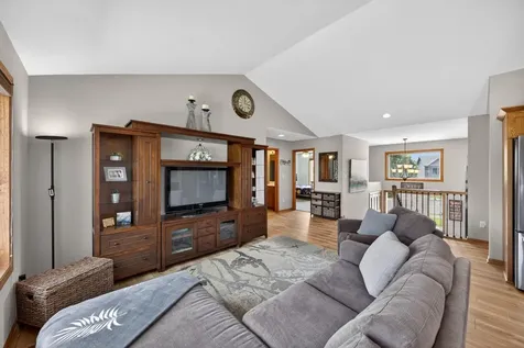 1961 Fieldstone Road SW Rochester MN 55902