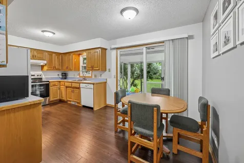 10121 96th Place N Maple Grove MN 55369