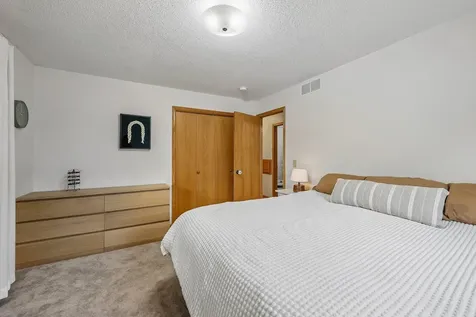 10121 96th Place N Maple Grove MN 55369