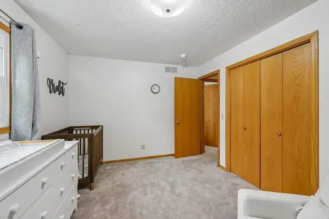 10121 96th Place N Maple Grove MN 55369