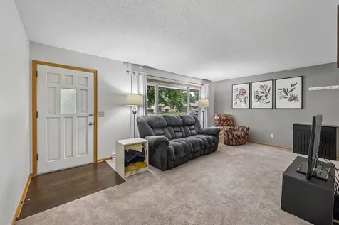 10121 96th Place N Maple Grove MN 55369