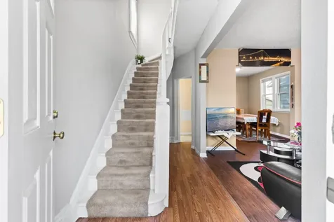 513 Van Buren Avenue Saint Paul MN 55103