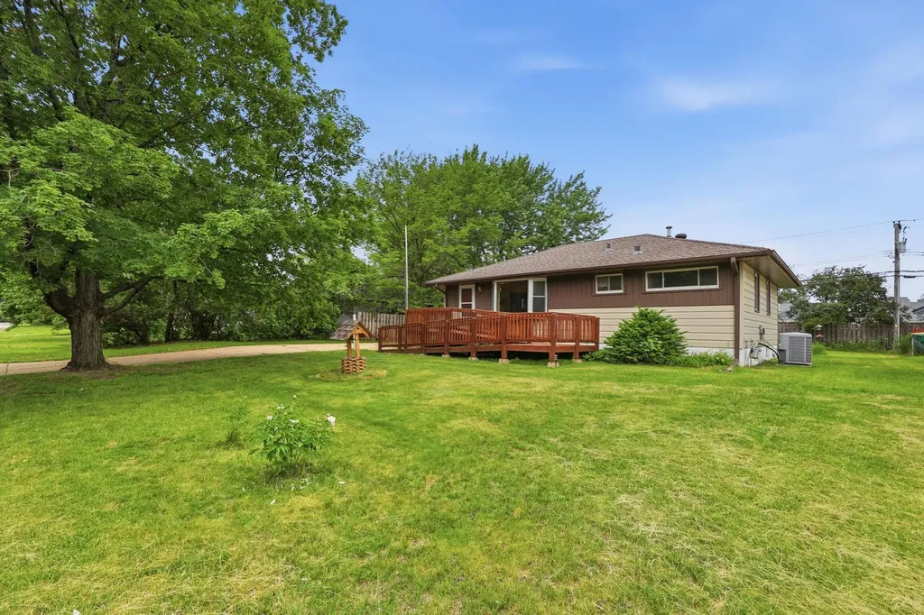 6319 Unity Avenue N Brooklyn Center MN 55429