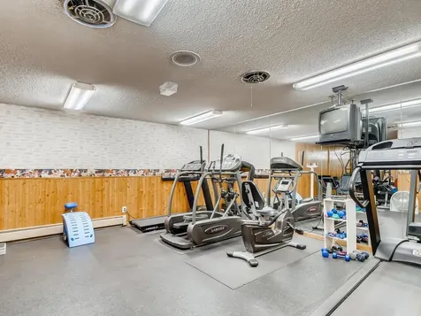 1601 N Innsbruck Drive Fridley MN 55432