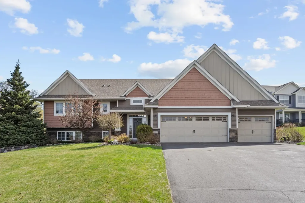 21285 Naples Street NW Elk River MN 55330