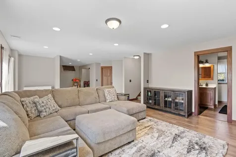 21285 Naples Street NW Elk River MN 55330