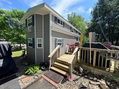 31514 Landing Drive Dent MN 56528